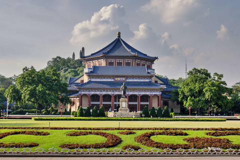 Guangzhou: Sun Yat-sen Memorial Hall & Nanyue King Museum Chinese Guide + English Guide