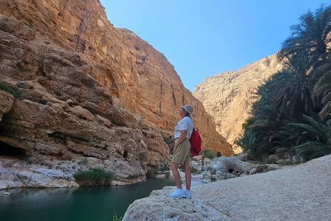 Oman: 8-Day Adventure Muscat, Wahiba Desert & Jebel Akhdar Oman: 8-Day Private Adventure