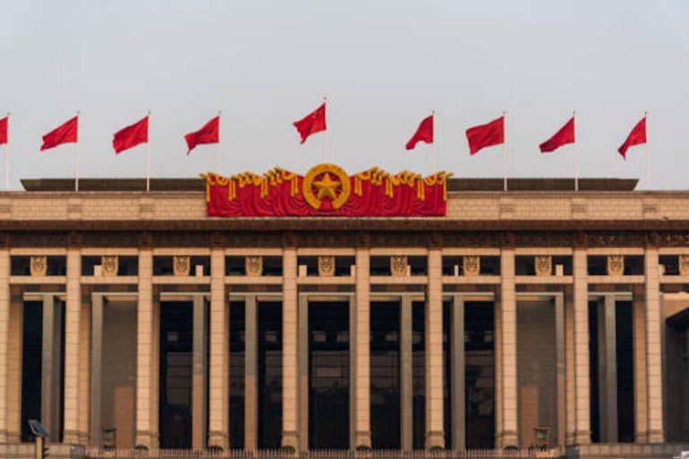 National Museum of China & Tiananmen Square Entry National Museum: 11:00 -13:30