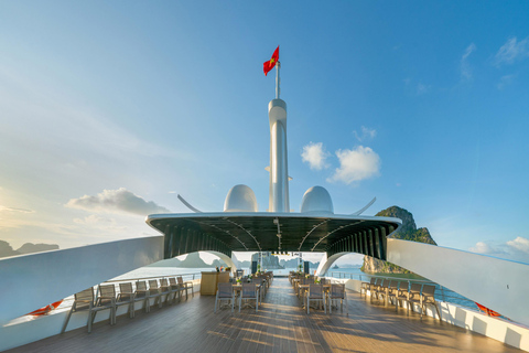 Leona Dinner Cruise – Evening Cruise in Ha Long Bay