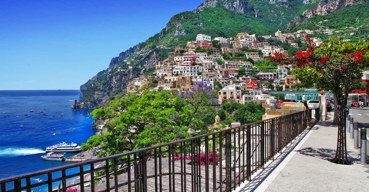 Privater Transfer von Neapel nach Positano und Pompei (2 Std.) GetYourGuide