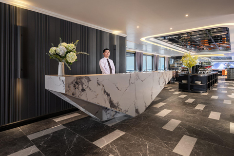 Hanoi:Halong Bay–Lan Ha Bay-Kayak,Swimming Luxury Day Cruise From Halong: Discover Halong Bay Full Day Cruise 5*