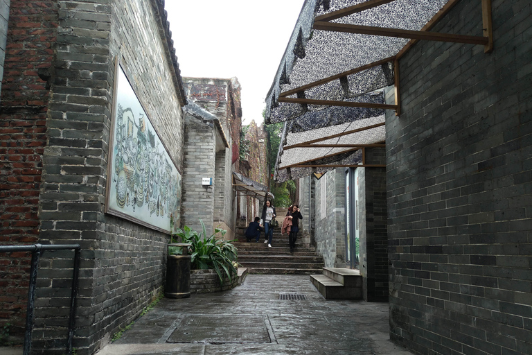 Guangzhou: Lingnan Impression Park Entry Ticket(Opt Guide) Entry ticket + English-speaking local guide service
