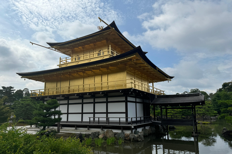 Kyoto: Kinkakuji Kinkakuji, Gyllene paviljongen Guidad tur på 90 minuter