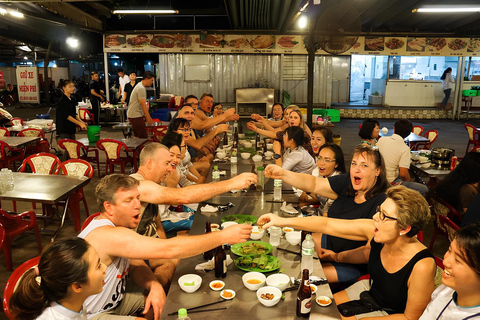 Hoi An: Mand Boot & Kookles TourHoi An: Rondvaart met mandjes, lantaarns maken en kookles