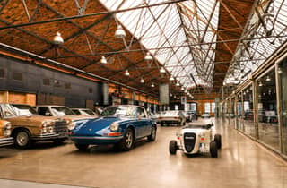 Selbstgeführte Motormuseum-Tour im Mini-Hot Rod