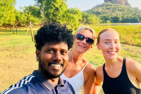 Sri Lanka: 21-Day Private Tour with chauffeur
