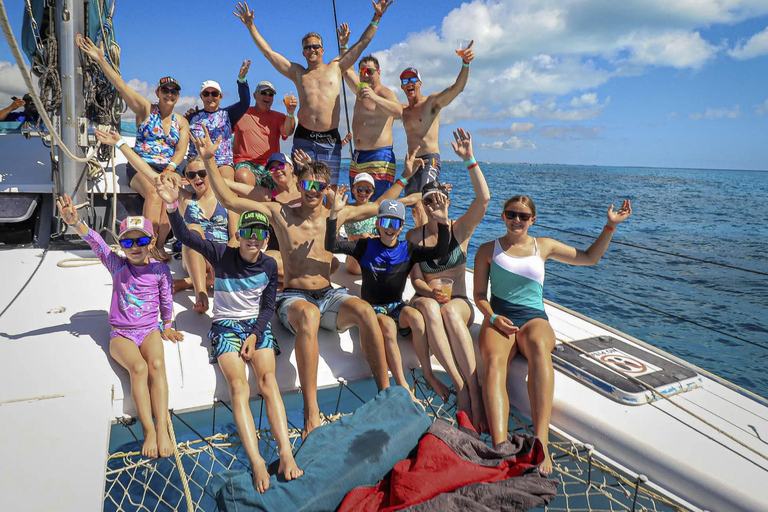 Paraíso Azul: Paseo en Catamarán por las Costas de Punta Cana