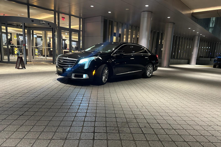 New Orleans Limo: Airport Transfer, Corporate Transport