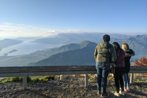 الجبل الأسود: جولة خاصة في Lovćenجولة لوفتشين الخاصة
