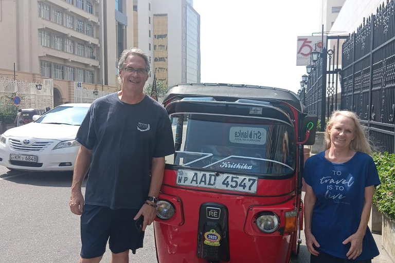Discover Colombo’s Key Landmarks by Tuk-Tuk Tour