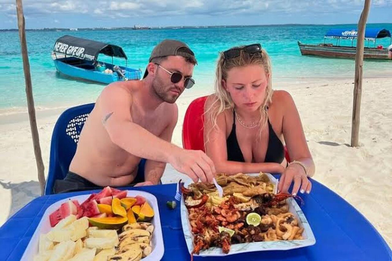 Zanzibar: tour privato del banco di sabbia di Nakupenda con pranzo a base di pesceTour privato del banco di sabbia di Nakupenda – Ti veniamo a prendere in qualsiasi hotel
