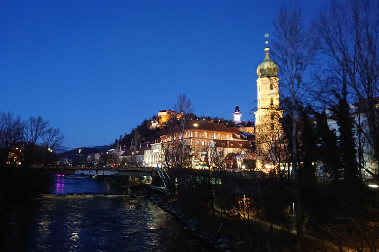 Graz Winter Walking Tour with Christmas Markets GRAZ: PRIVATE WINTER WALKING TOUR