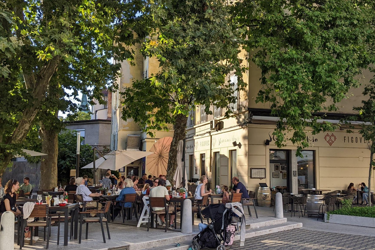 Ljubljana: Tour guiado de descoberta do centro histórico romântico