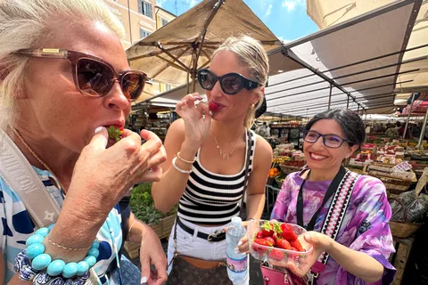 Rom: Campo De' Fiori Markt & Trevi 4-stündige Food & Wine Tour