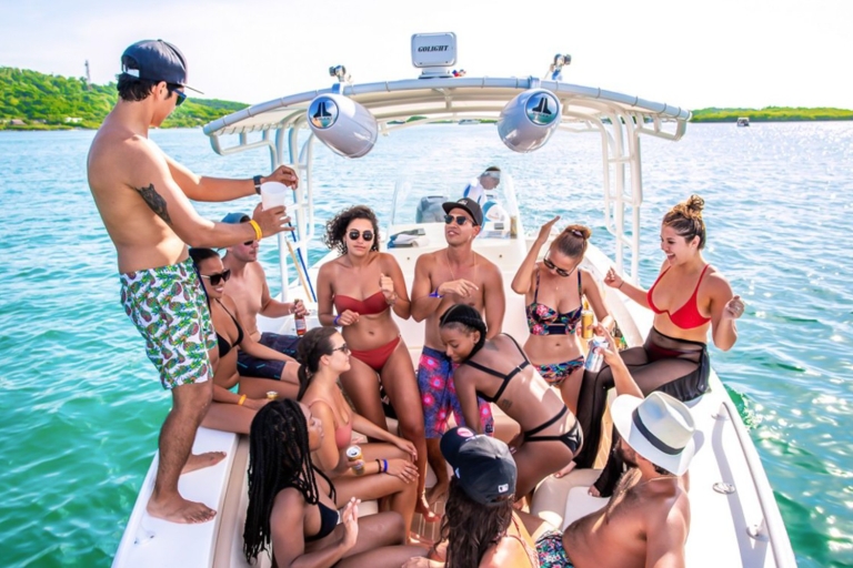 Cartagena: imprezowa łódź na wyspę Cholon