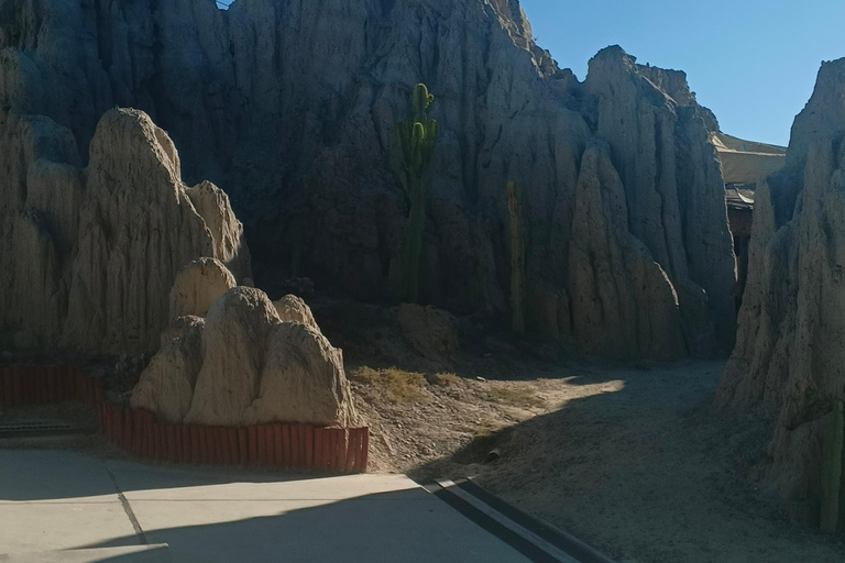 La Paz Highlights: 2 Viewpoints + Moon Valley + Cable Cars