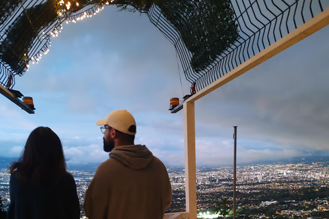 San José: Walk inside themed caves and dine at a viewpoint