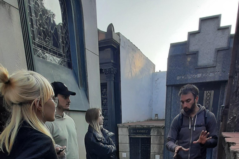 Cemitério da Recoleta - A melhor excursão a pé guiada