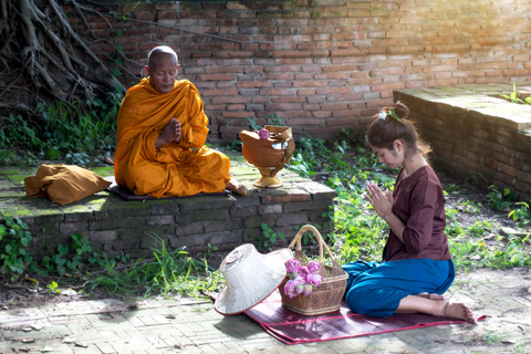 Indien: 7-tägige buddhistische Pilgerreise Tour7 Tage Tour ohne Hotels