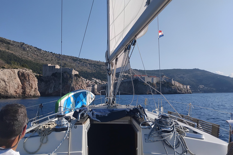 Dubrovnik:A unique multi-day adventure of sailing on a yacht