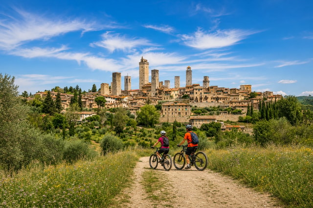 San Gimignano: Virtual-Guided eBike Tour