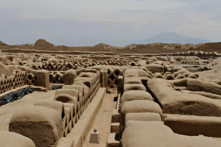 Piramides van de Zon en de Maan, Huanchaco en Chan Chan