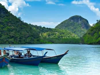 Langkawi: Mangrove Tour with Kilim Geoforest Park & Bat Cave
