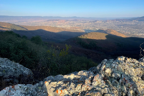 25 Min. from Oaxaca: A Scenic Hike Above the Central Valleys