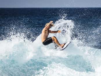 Playa de las Américas : Group Surf Lesson