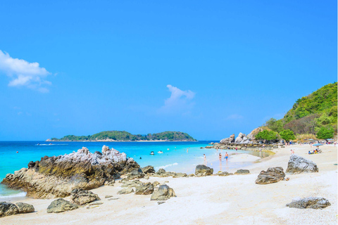 Pattaya : Excursion de luxe en hors-bord sur l&#039;île de Corail avec déjeuner