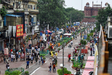 Delhi: Shopping- och matupplevelse med kvinnlig guide och bil