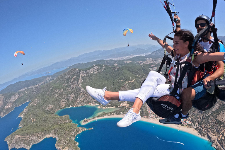 From Antalya: Ölüdeniz Paragliding w/Hotel Transfer & Lunch From Antalya: Ölüdeniz Paragliding w/Private Transfer