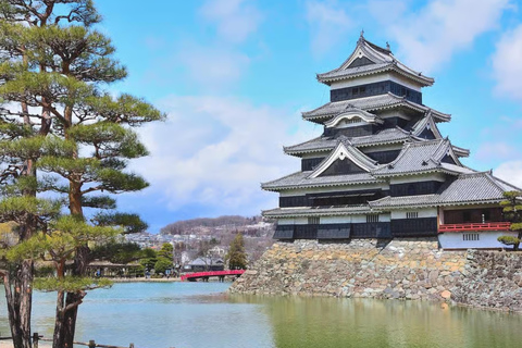 Tokyo: Nagano Day Trip with Zen Calligraphy & Tea Ceremony