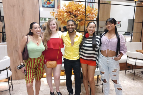 Medellín Provenza: Guided Social Night & Party Like a Local