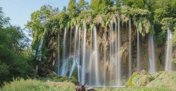 Zagreb: Plitvicer Seen & Rastoke – Tagestour zum Wassermühlendorf