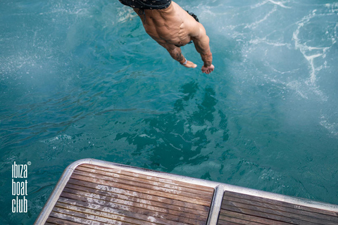 Ibiza: Half Day Pass at Ibiza Boat Club with Brunch & Drinks Bottomless Brunch Boat Party: General Admission