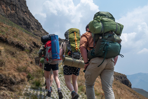 Drakensberg : randonnée de 2 jours dans l&#039;amphithéâtre depuis Johannesburg