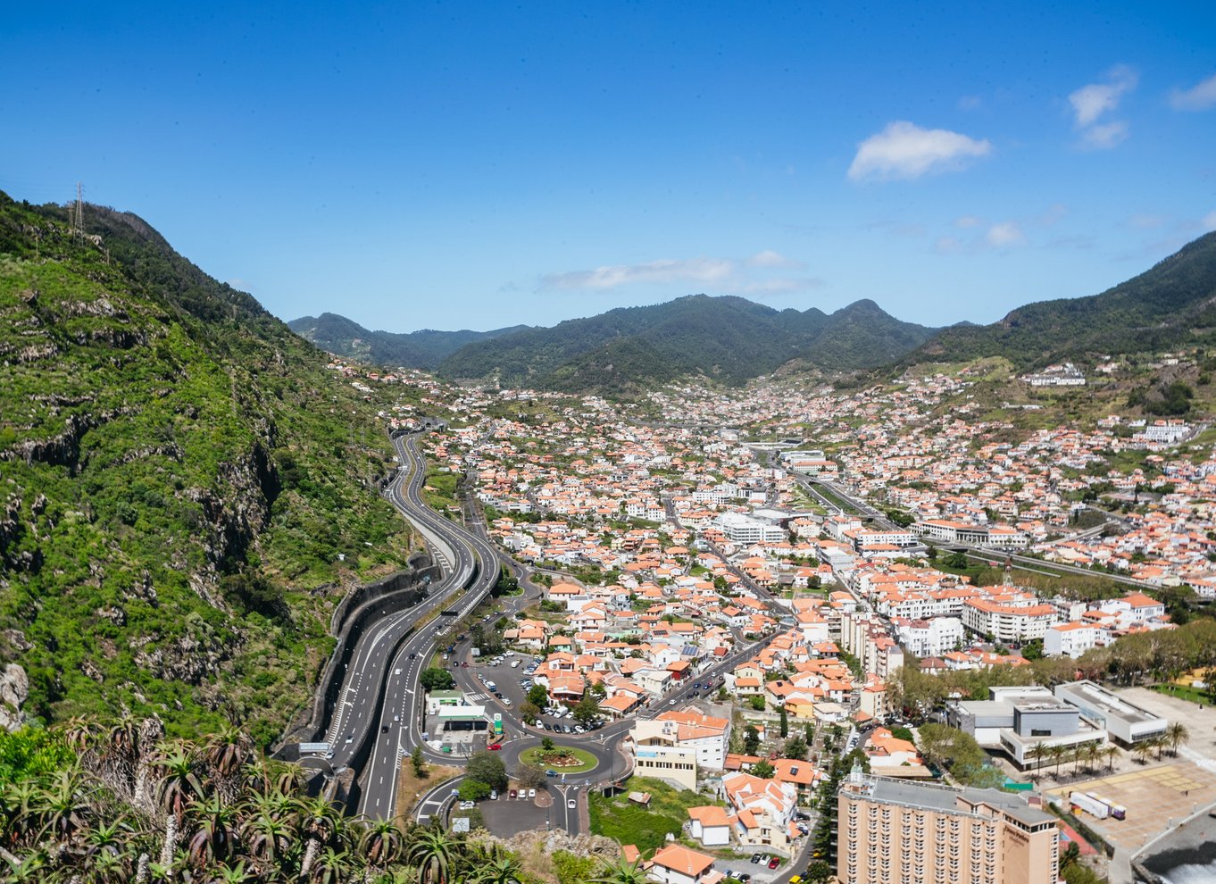 Madeira: Halvdagstur med jeep til Pico Arieiro