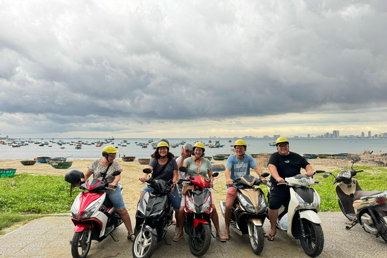 Halvdagsutflykt Da Nang City Sightseeing Privat tur med motorcykelMotorcykeltur