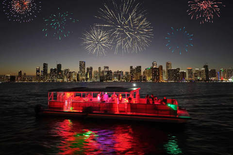 Miami: 4th of July Fireworks Cruise on Biscayne Bay