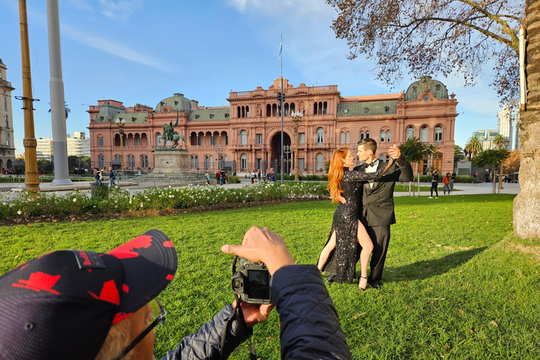 Buenos Aires: Sessão fotográfica privada de Tango com bailarinos PROBuenos Aires: Sessão fotográfica privada de tango na Plaza de Mayo