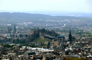 Edinburgh: Private Tour zu literarischen Kneipen mit Erzählkunst