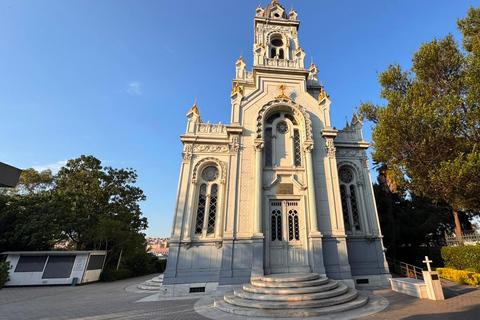 Istanbul: Fener and Balat Guided Walking Tour