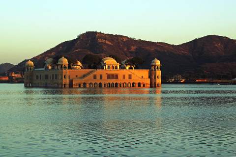 Private Guided Sightseeing Tour of Jaipur HighlightsTour By Car+Driver Only