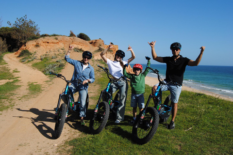 Albufeira: Algarve Guided Off-Road Electric Scooter Tour Coastal & Pine Trails Tour -Falésia to Vilamoura (1,5h Ride)