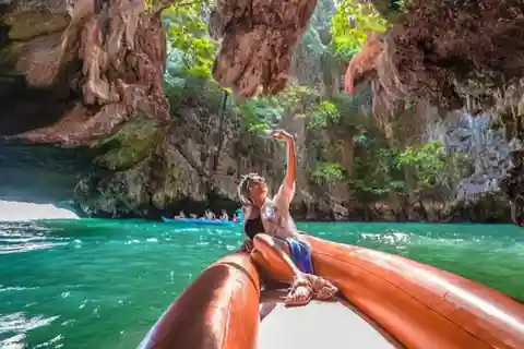 Phuket: Tour dell'isola di James Bond e canoa marina con pranzo