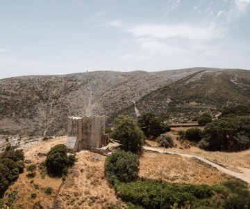 Naxos: Heritage & Flavors Tour with Cheese-Making
