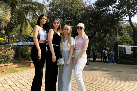 Tour per crocieristi a Mumbai Tour della città in gruppo con pranzoTour per crocieristi a Mumbai con tour della città e pranzo