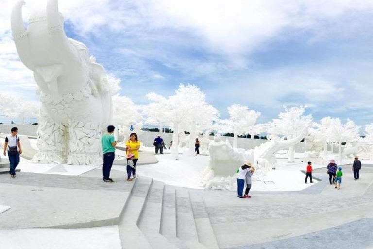 Pattaya: wstęp do Frost Magical Ice of Siam z transferami